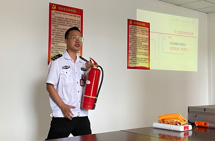 市城投物業(yè)公司舉辦&ldquo;珍惜生命、遠離火災&rdquo;消防安全專題學習培訓會