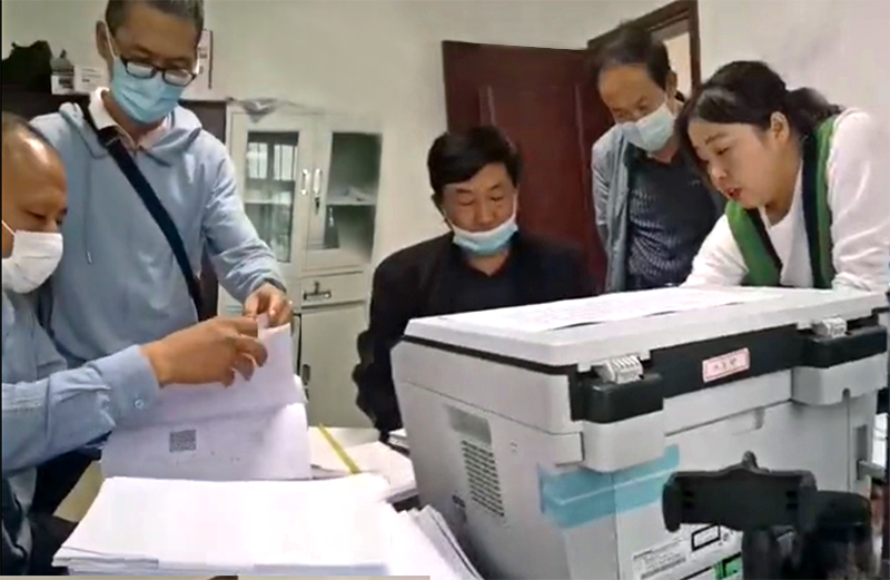         江南小區(qū)東片區(qū)經(jīng)濟適用房房屋產(chǎn)權(quán)證辦理工作正在加快推進中